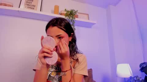 vamp  online show from March 5, 10:49 pm