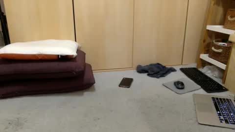 Vanda online show from February 13, 3:24 pm