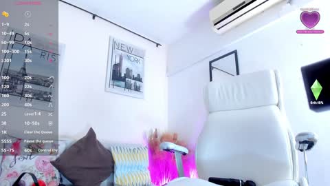 Vanessa online show from December 18, 12:51 pm