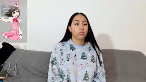 vanessaadol online show from March 17, 9:13 am