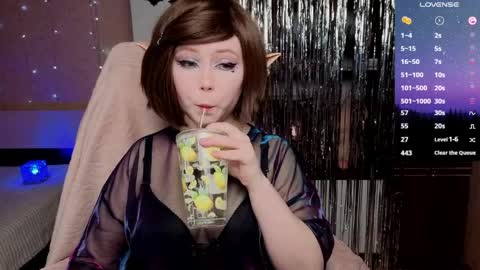 vanessaamixx online show from April 2, 11:40 am