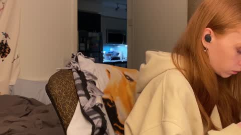 Vanessa  online show from January 1, 4:50 am