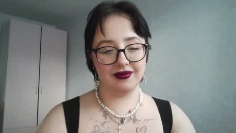vanessashadow online show from April 27, 2:36 pm