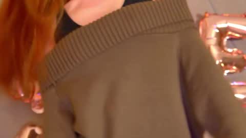 VanessaVienne online show from February 23, 4:50 pm