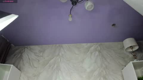 vanillamilena online show from June 30, 12:54 am