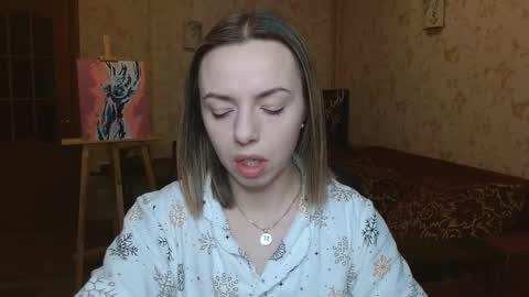 VanillaMuffin online show from February 1, 6:45 am