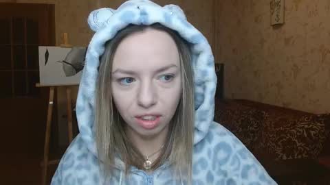 VanillaMuffin online show from October 20, 5:32 am