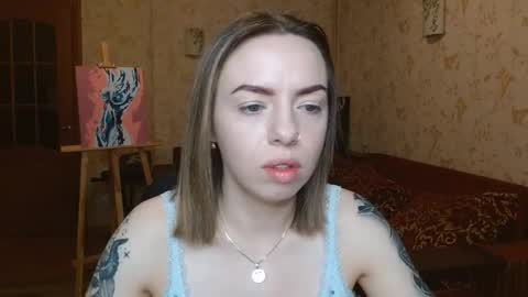 VanillaMuffin online show from March 17, 6:50 am