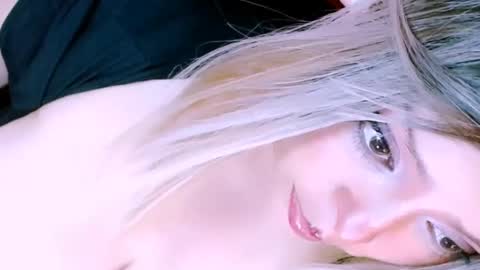 free  follow me online show from April 22, 3:03 am