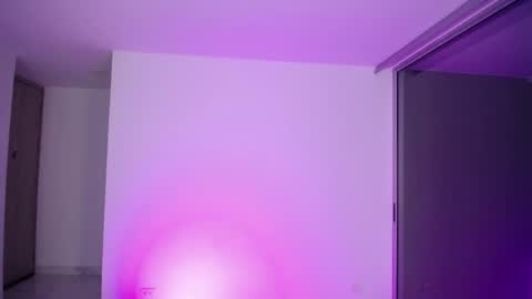 varenka_ivanova22 online show from April 21, 4:41 am