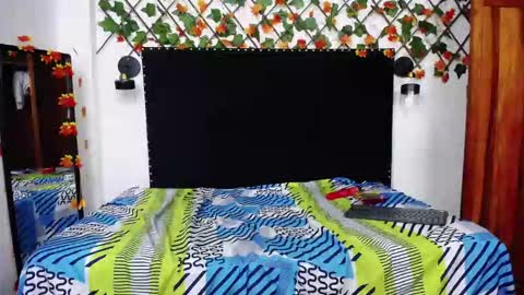 debora online show from February 22, 6:47 am