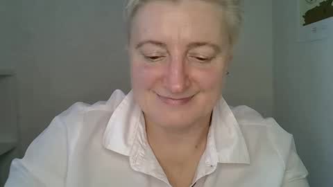 vea_motty online show from February 20, 1:45 pm