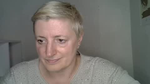 vea_motty online show from March 12, 3:58 pm