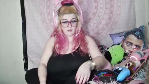 Veronica Lehane online show from March 8, 2:43 am