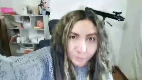 Im VelaI will be Christmas and New Year with my family December 22 to January 13 I will miss you guys. online show from November 27, 6:05 am