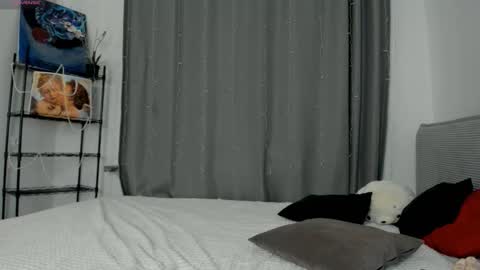 meow online show from March 15, 4:31 pm