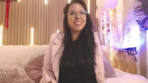 Emma Curly online show from May 20, 12:24 pm