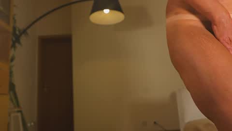 Sienna online show from March 20, 8:14 pm