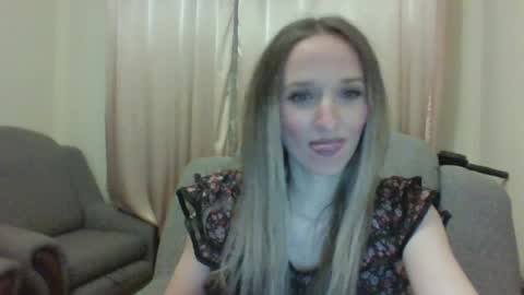 velvetintuition online show from May 13, 8:47 pm