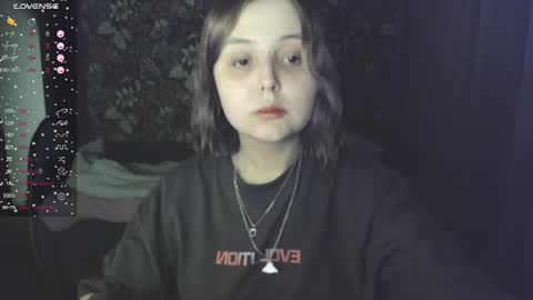 eva 3 online show from April 7, 5:15 pm