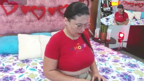 venus online show from February 24, 11:08 am