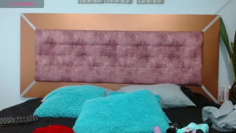 venus online show from January 8, 11:54 am