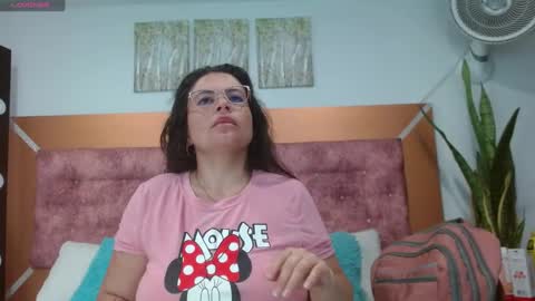 venus online show from February 10, 11:04 am