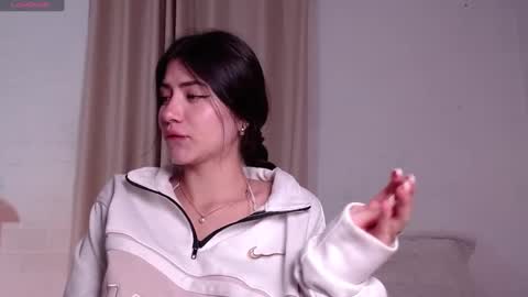 venus_art11 online show from January 3, 2:10 am