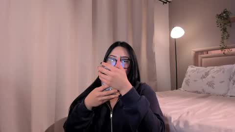 venus_reid online show from April 28, 4:16 am