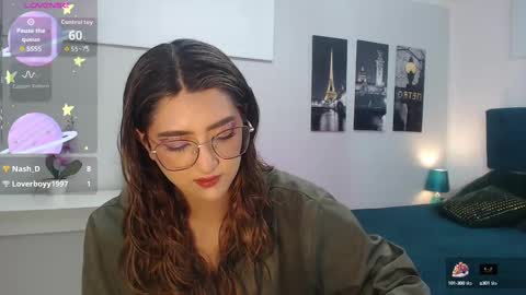 Mia online show from September 24, 12:59 pm