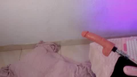  Venuss  online show from March 10, 7:01 am