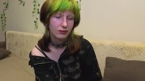 Erica online show from September 13, 7:33 pm