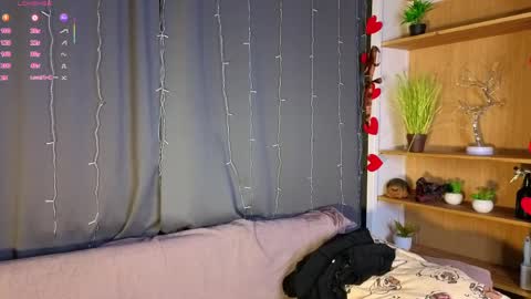 Erica online show from March 24, 8:47 pm