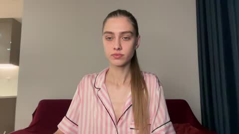 verablanc online show from June 22, 11:46 pm