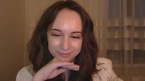 Una online show from November 22, 12:52 pm