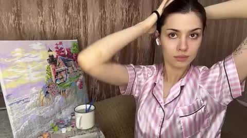 Ayla online show from March 26, 1:46 pm