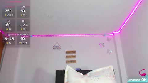 Vero online show from February 22, 1:44 am