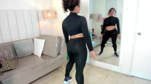 Veronica3  online show from March 26, 4:09 pm