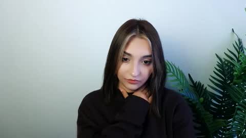 Ana online show from October 9, 1:26 pm