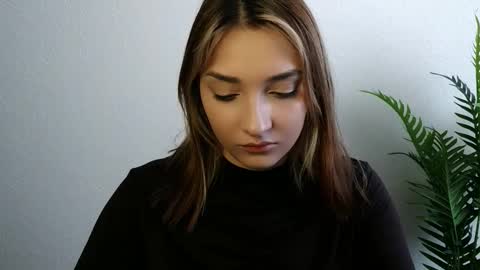 Ana online show from March 17, 11:58 am