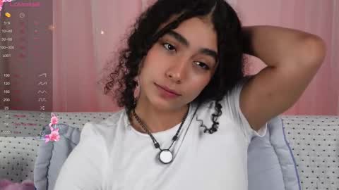 vicky_curly online show from October 12, 3:53 am