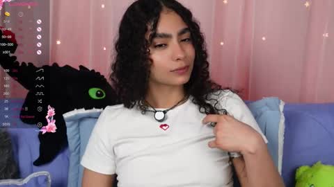 vicky_curly online show from September 15, 4:25 pm