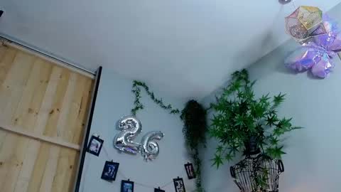 Victoria   online show from March 10, 10:24 pm