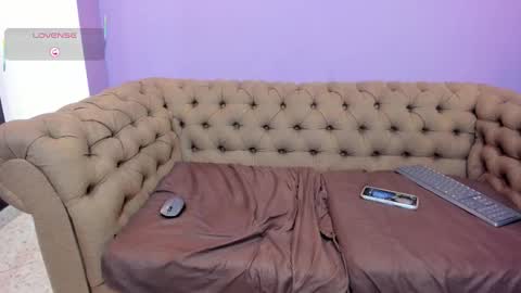 Vicky online show from November 11, 9:56 pm