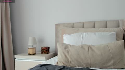 Victoria online show from December 20, 9:32 am