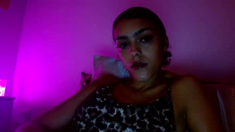 Goddess Victory  online show from September 11, 4:57 am