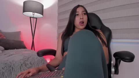 Victoria  online show from September 12, 9:11 pm