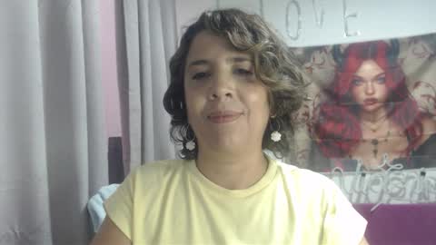 Hi guys   Im victoria  Be the one who can control me in PVT online show from December 1, 9:50 pm