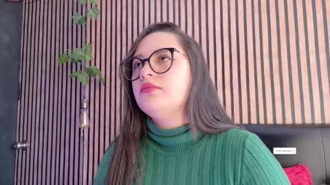 victorira online show from November 1, 8:13 pm