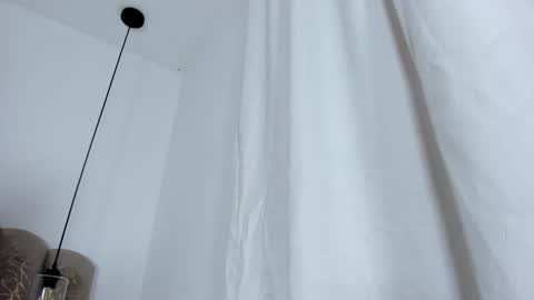 valentina online show from October 18, 11:24 am